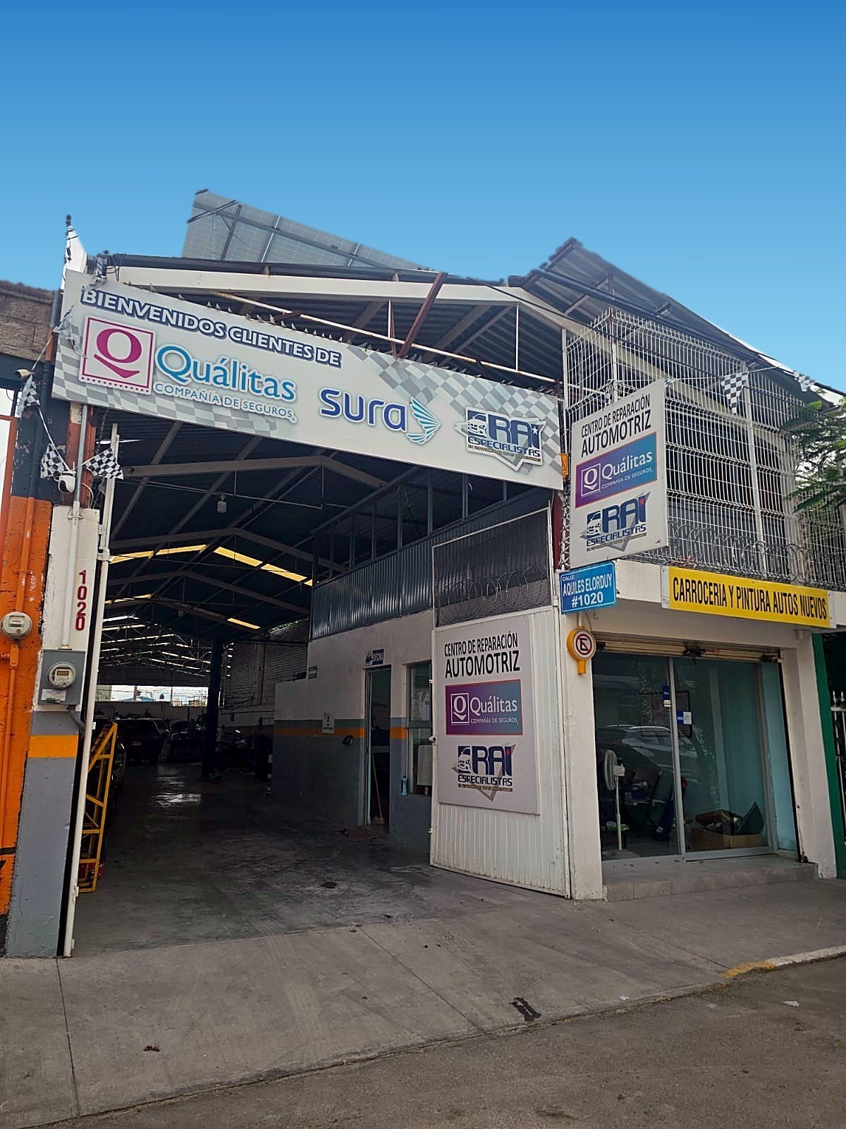 Fachada de Taller RAI, sucursal Aquiles Elorduy, en Aguascalientes